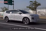Hyundai Ioniq 7 сбросил часть камуфляжа перед ожидаемой премьерой в июне